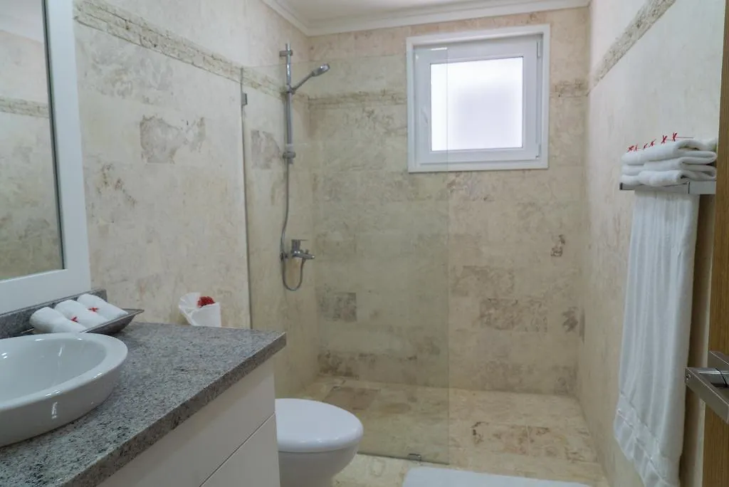 3Br / 3Ba Modern Paradise Loft Condo In Gated Community W/ Daily Housekeeping Sosua